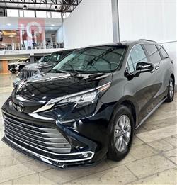 تويوتا سيينا